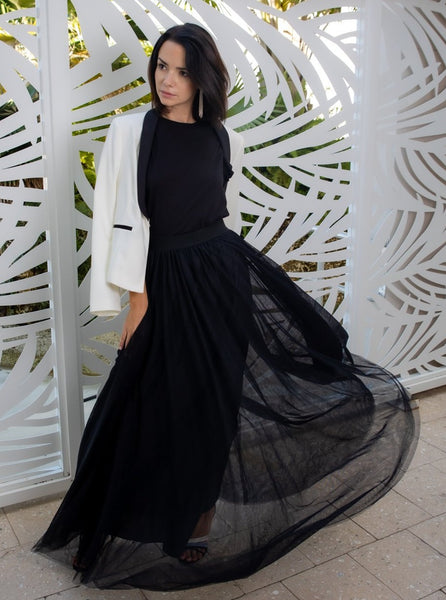 woman wearing a black Gala tulle skirt